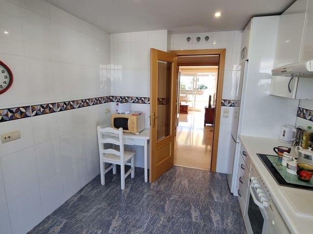 2 Zimmer Penthouse zu verkaufen in Selwo, Estepona - 420.000 € (Ref: 9910719)