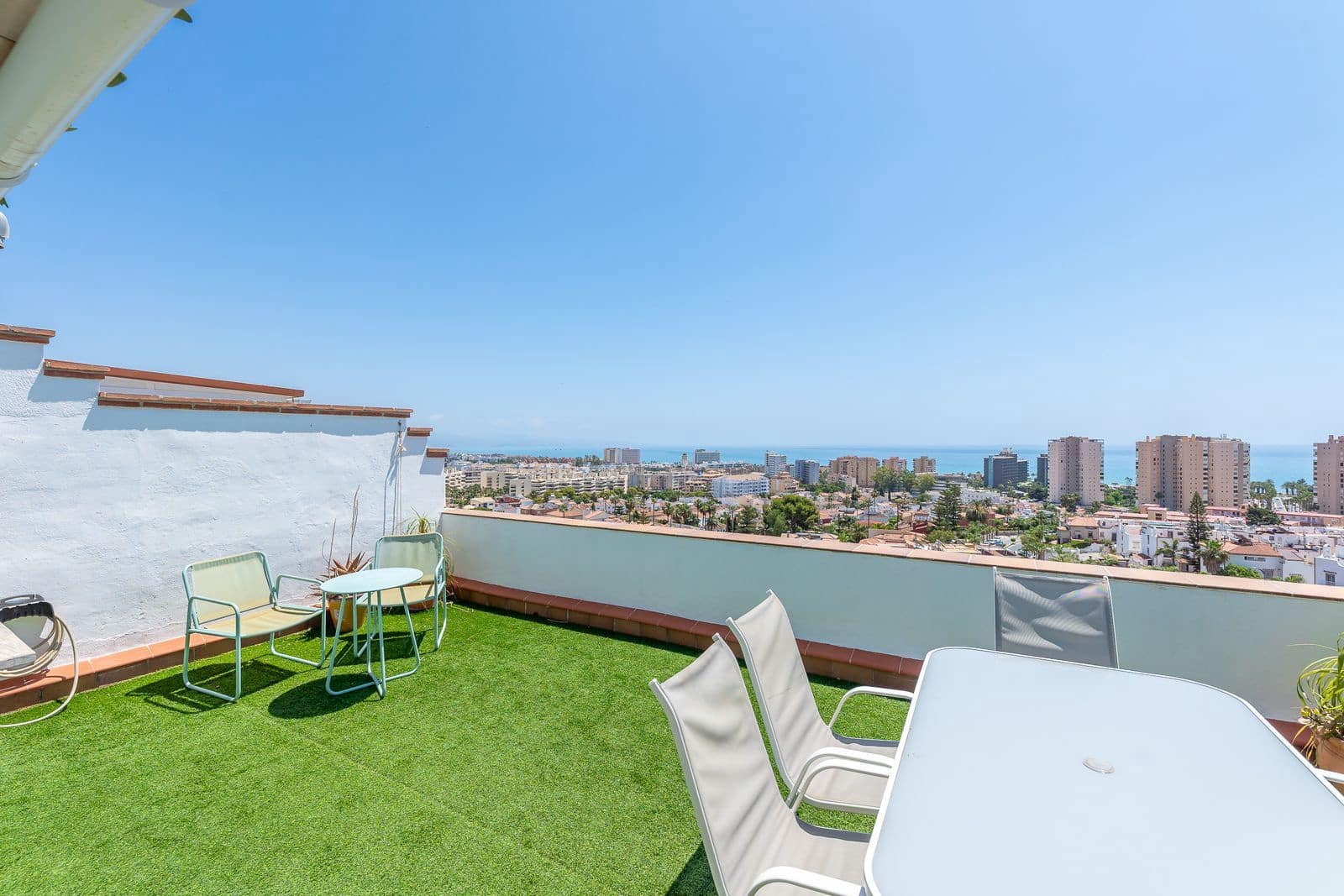 2 quarto Penthouse para venda em Torremolinos - 500 000 € (Ref: 9910724)