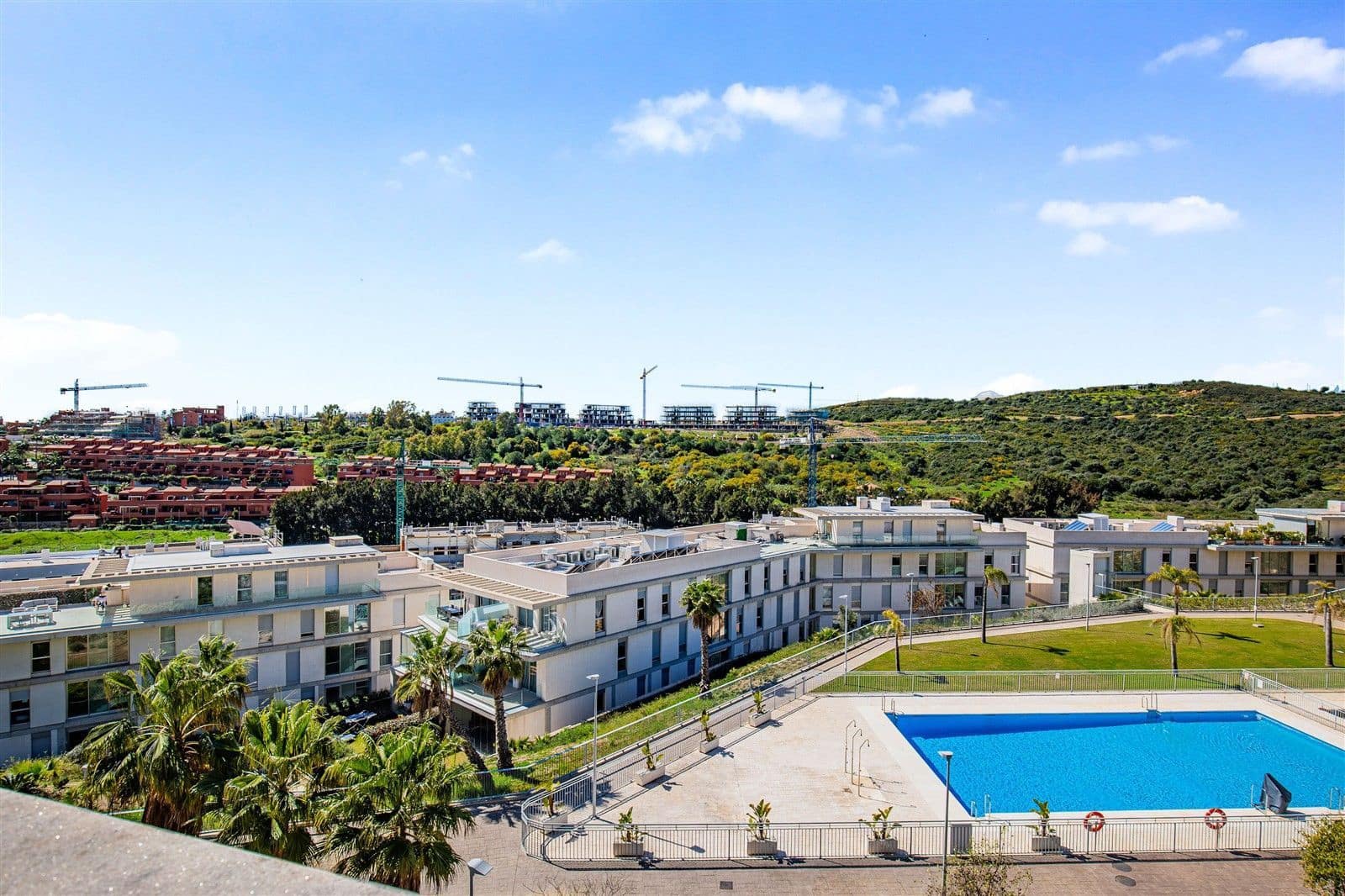 3 Zimmer Penthouse zu verkaufen in Estepona - 539.000 € (Ref: 9910725)
