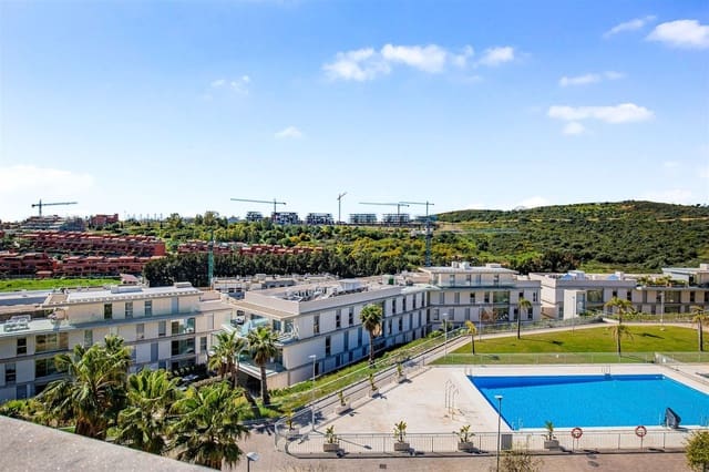 3 Zimmer Penthouse zu verkaufen in Estepona - 539.000 € (Ref: 9910725)
