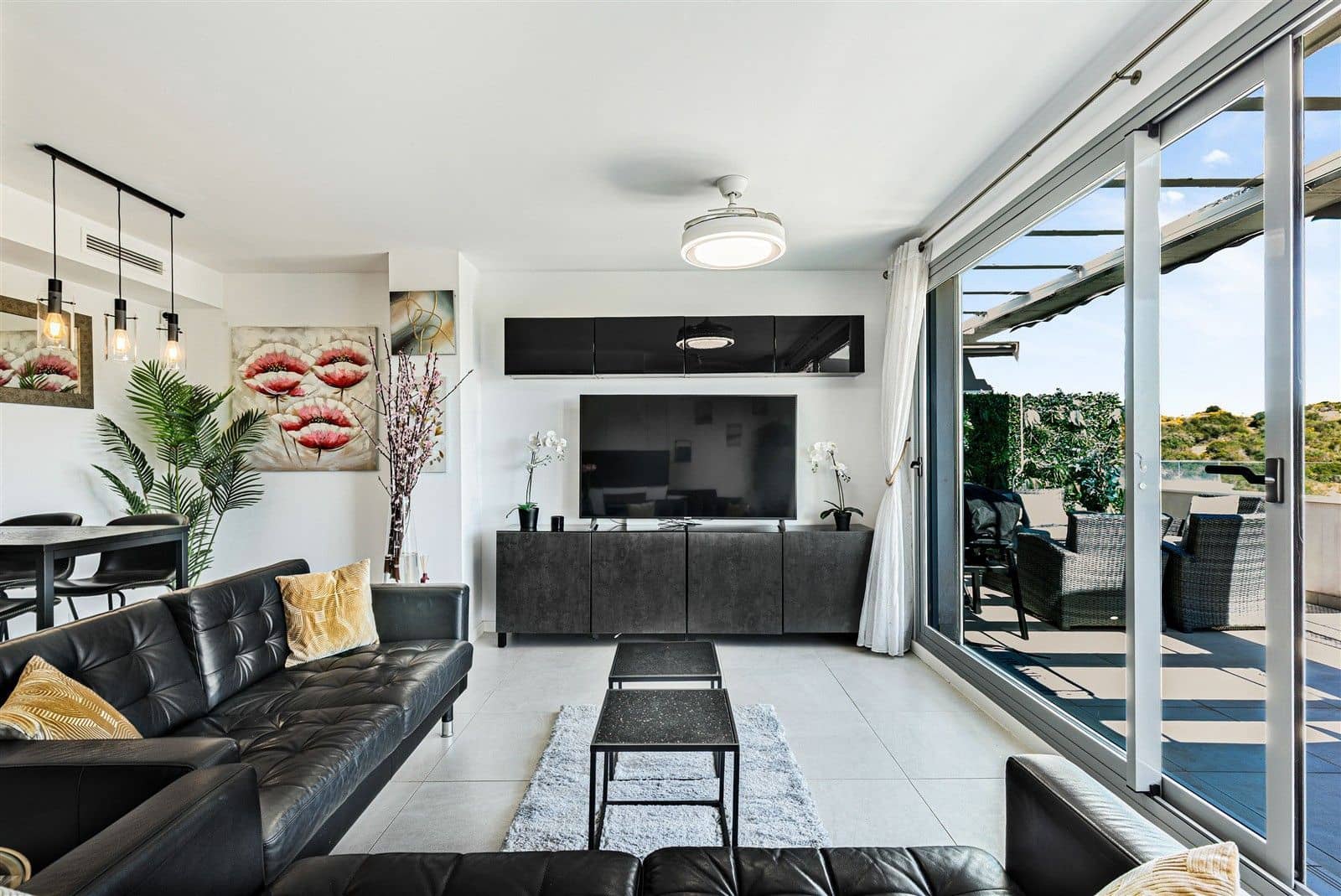 3 Zimmer Penthouse zu verkaufen in Estepona - 539.000 € (Ref: 9910725)