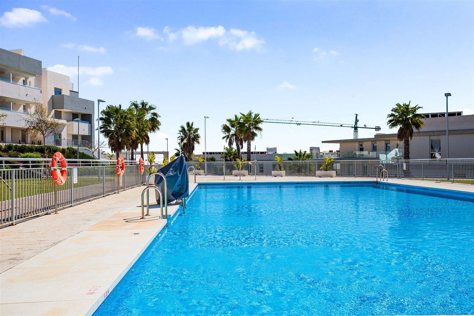 3 Zimmer Penthouse zu verkaufen in Estepona - 539.000 € (Ref: 9910725)
