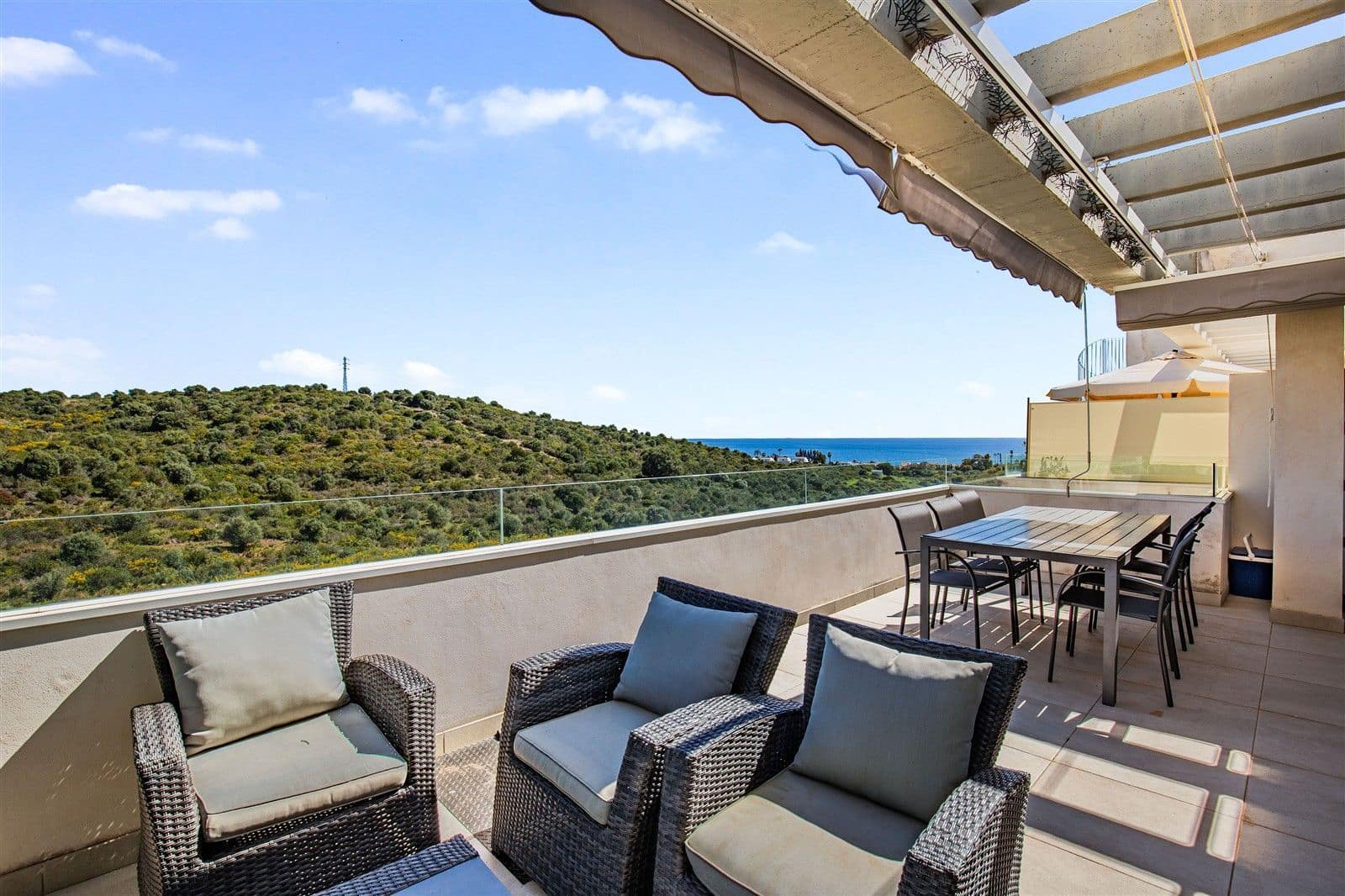 3 Zimmer Penthouse zu verkaufen in Estepona - 539.000 € (Ref: 9910725)