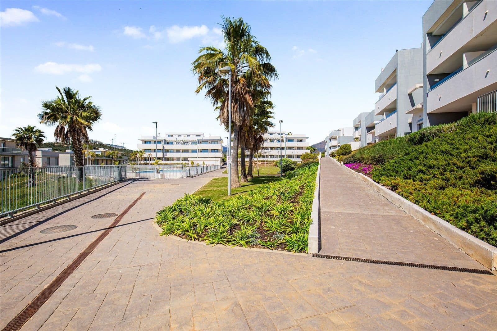 3 Zimmer Penthouse zu verkaufen in Estepona - 539.000 € (Ref: 9910725)