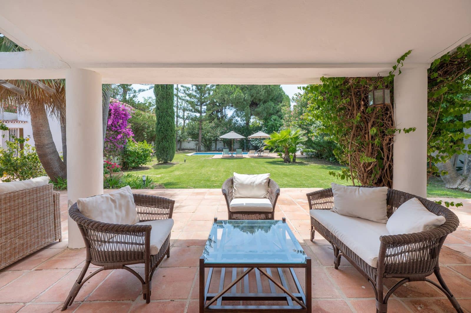 Chalet de 5 habitaciones en San Pedro de Alcantara en venta - 2.400.000 € (Ref: 9921190)