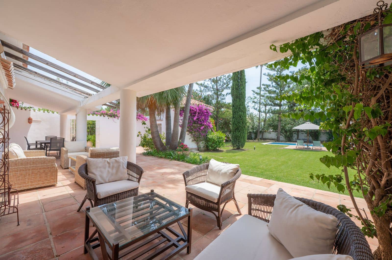 Chalet de 5 habitaciones en San Pedro de Alcantara en venta - 2.400.000 € (Ref: 9921190)