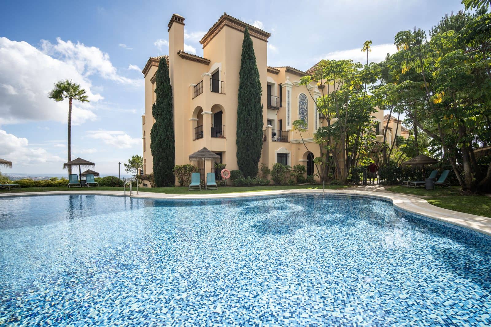 3 soverom Penthouse til salgs i Benahavis - € 1 275 000 (Ref: 9921199)