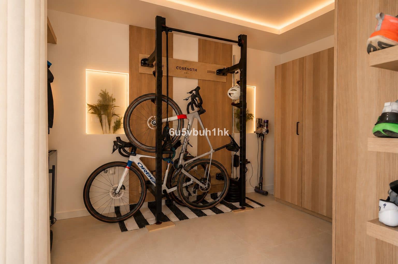 4 soverom Hus til salgs i Nueva Andalucia - € 1 575 000 (Ref: 9921200)