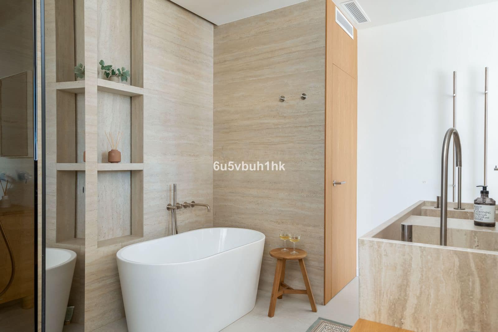 4 soverom Hus til salgs i Nueva Andalucia - € 1 575 000 (Ref: 9921200)