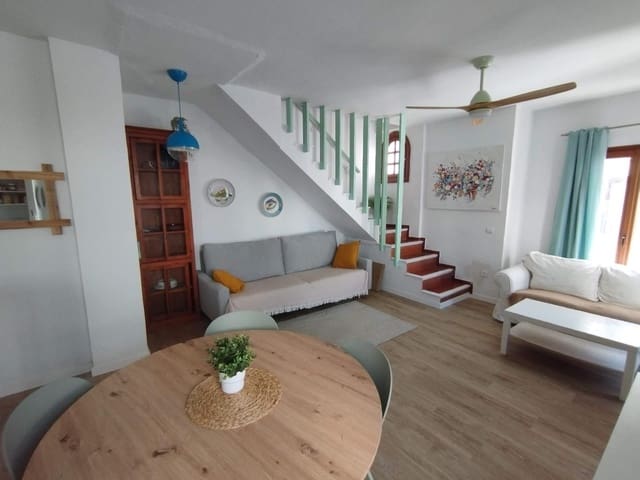 2 soveværelse Semi-Rækkehus til salg i Estepona - € 727.000 (Ref: 9921203)