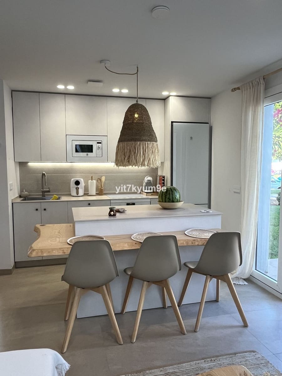 2 slaapkamer Appartement te koop in Cancelada - € 585.000 (Ref: 9921206)