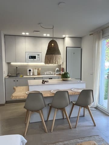 2 soveværelse Lejlighed til salg i Cancelada, Estepona - € 585.000 (Ref: 9921206)
