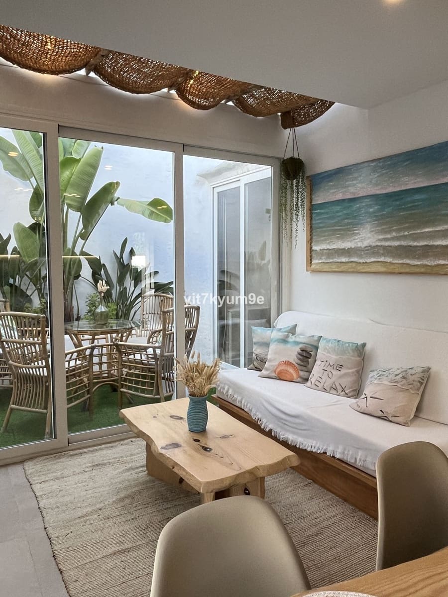 2 slaapkamer Appartement te koop in Cancelada - € 585.000 (Ref: 9921206)
