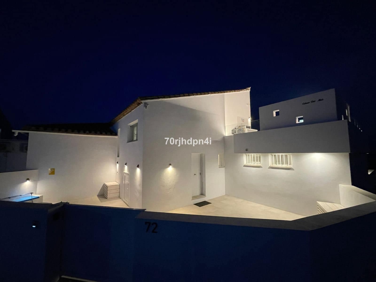 4 makuuhuone Huvila myytävänä paikassa Estepona - 1 785 000 € (Ref: 9921207)