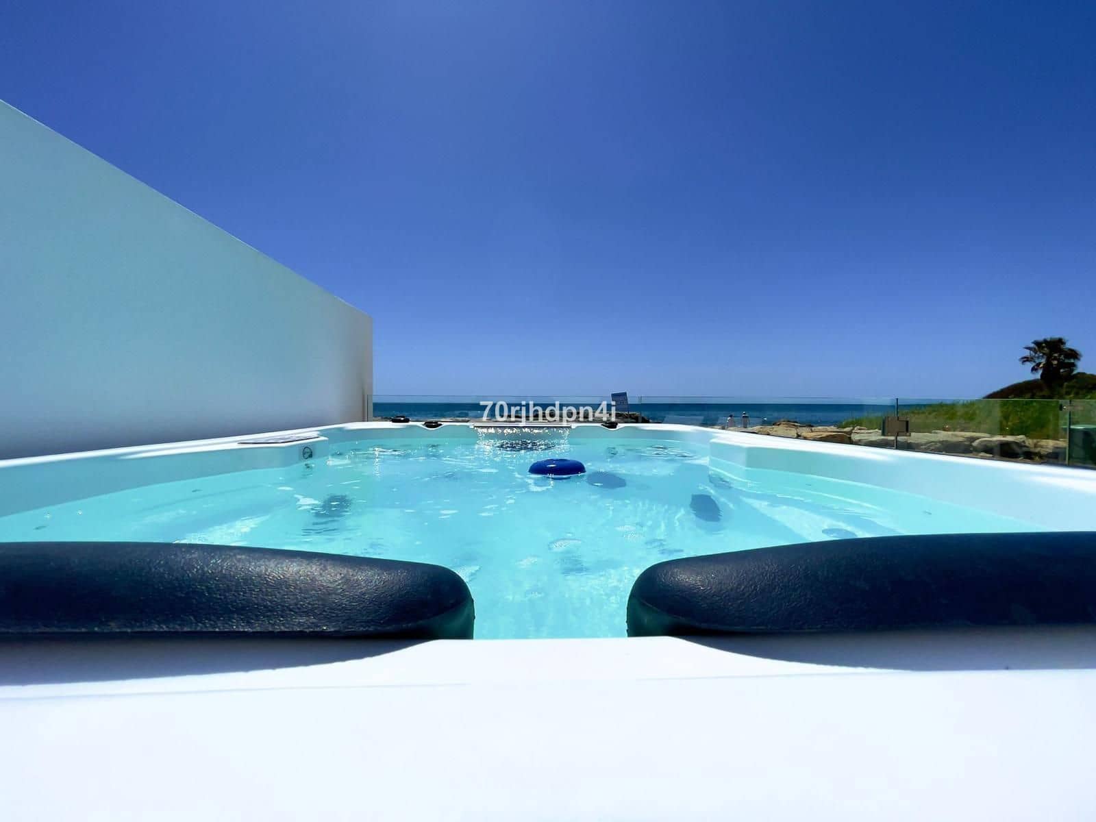 4 makuuhuone Huvila myytävänä paikassa Estepona - 1 785 000 € (Ref: 9921207)