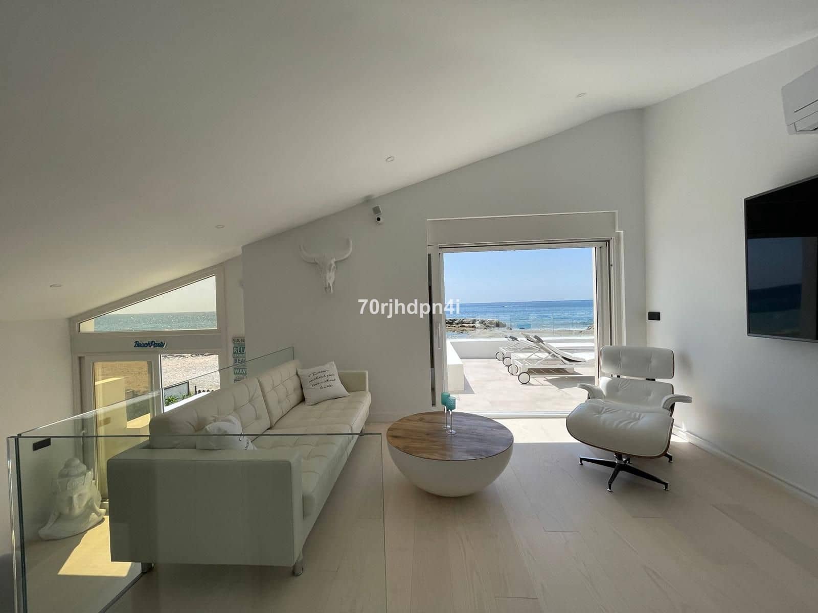 4 makuuhuone Huvila myytävänä paikassa Estepona - 1 785 000 € (Ref: 9921207)