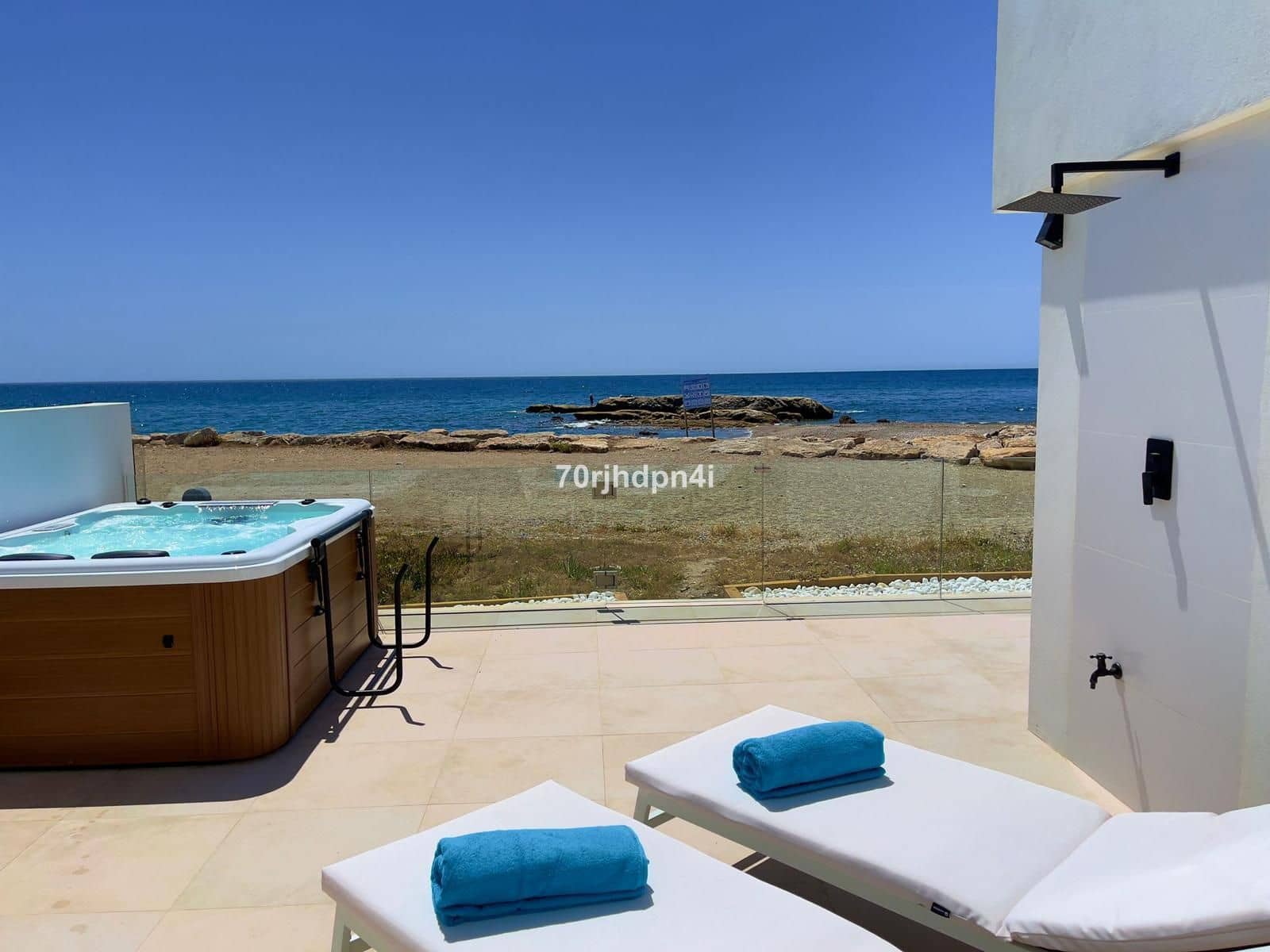 4 makuuhuone Huvila myytävänä paikassa Estepona - 1 785 000 € (Ref: 9921207)