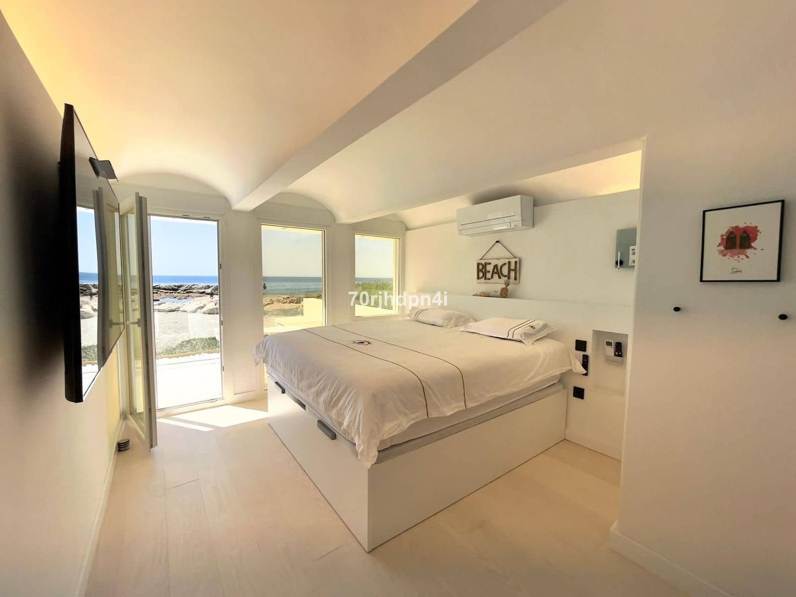 4 makuuhuone Huvila myytävänä paikassa Estepona - 1 785 000 € (Ref: 9921207)