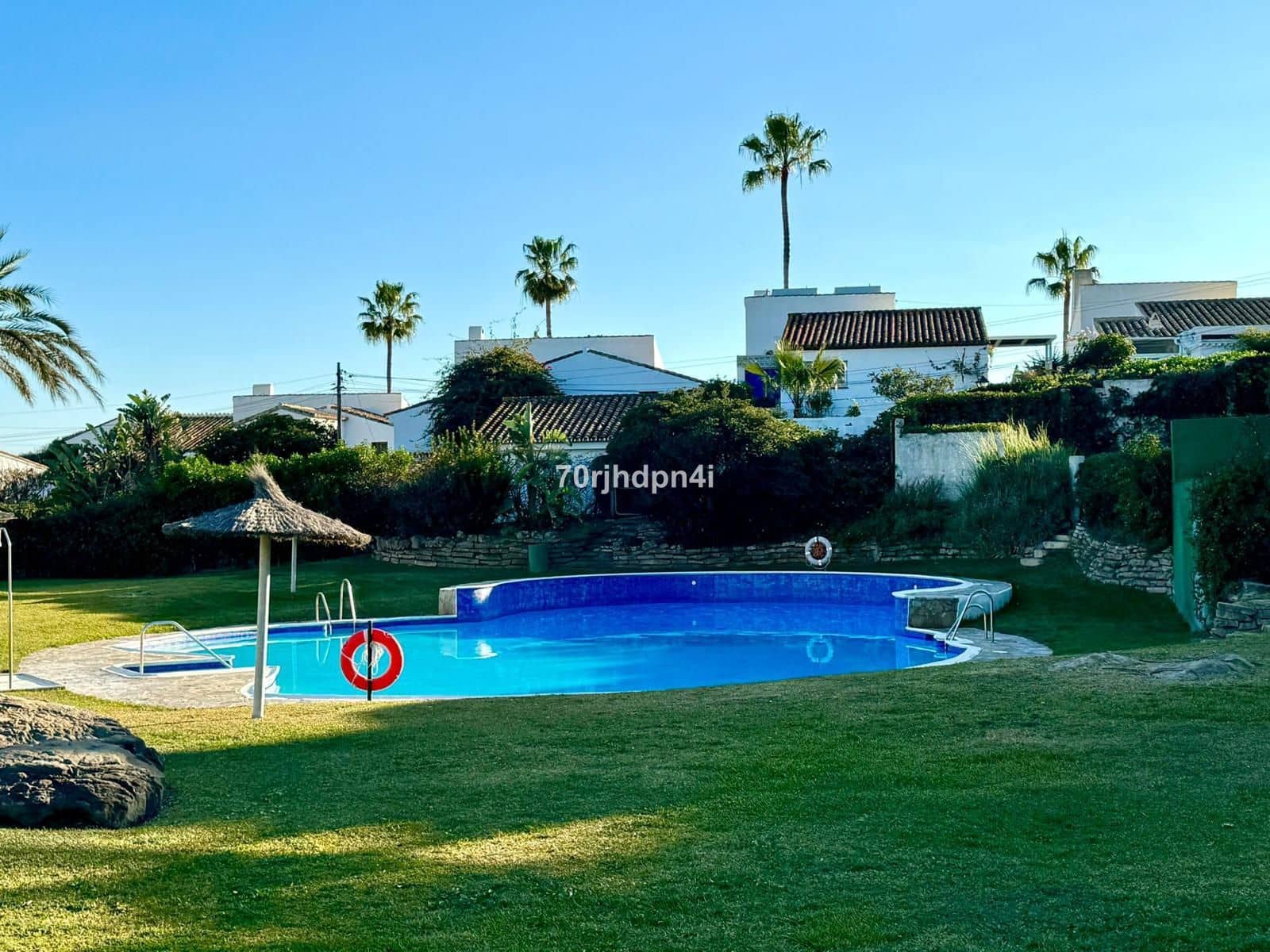 4 makuuhuone Huvila myytävänä paikassa Estepona - 1 785 000 € (Ref: 9921207)