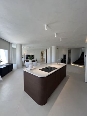 3 soveværelse Penthouse til salg i Golden Mile, Marbella - € 2.595.000 (Ref: 9921212)