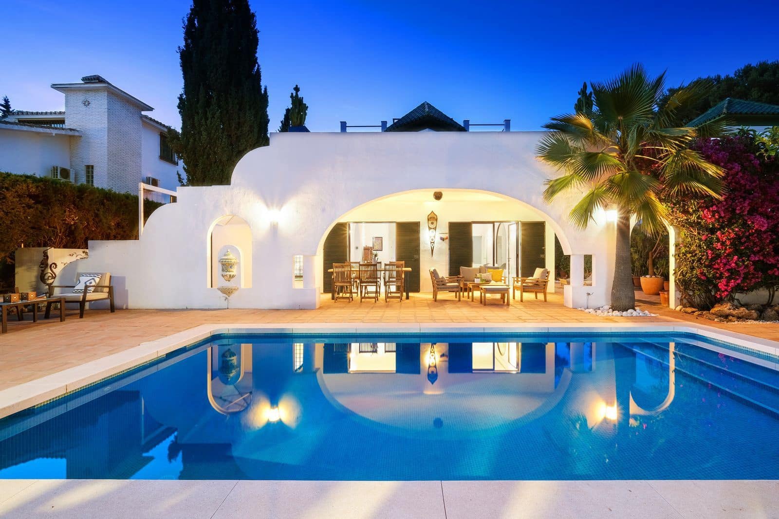 4 slaapkamer Villa te koop in Marbella - € 1.649.000 (Ref: 9921214)