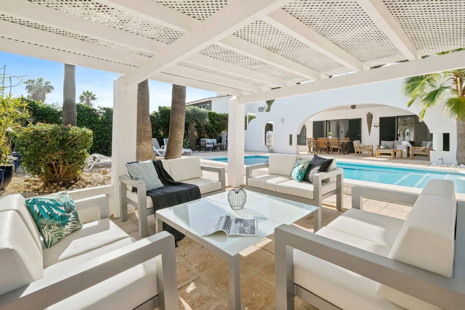 4 slaapkamer Villa te koop in Marbella - € 1.649.000 (Ref: 9921214)