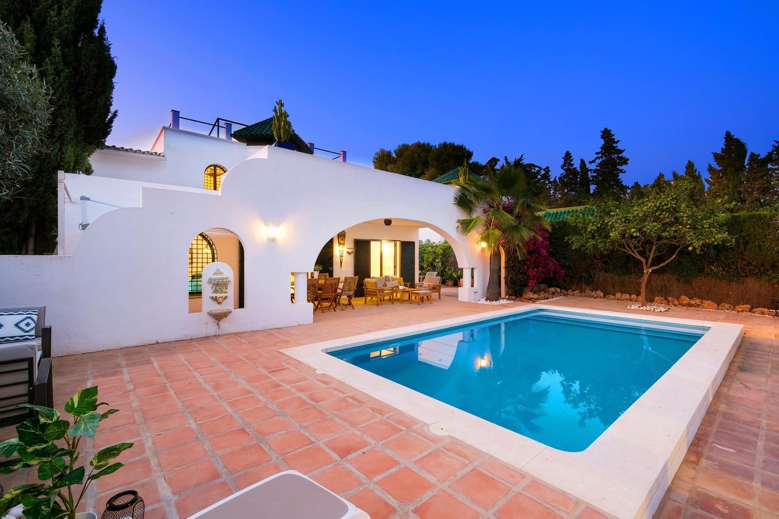4 slaapkamer Villa te koop in Marbella - € 1.649.000 (Ref: 9921214)