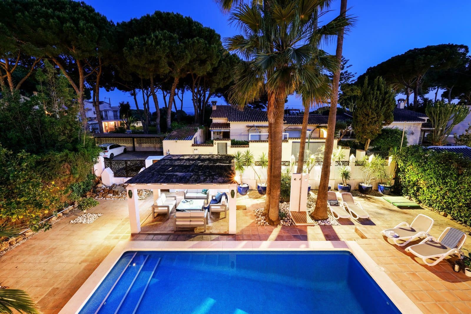 4 slaapkamer Villa te koop in Marbella - € 1.649.000 (Ref: 9921214)