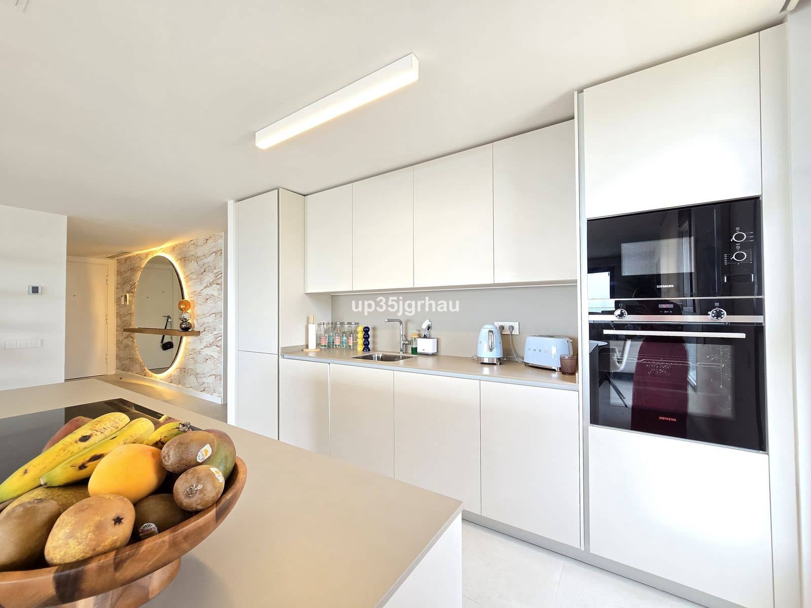 3 bedroom Apartment for sale in New Golden Mile - € 995,000 (Ref: 9921217)