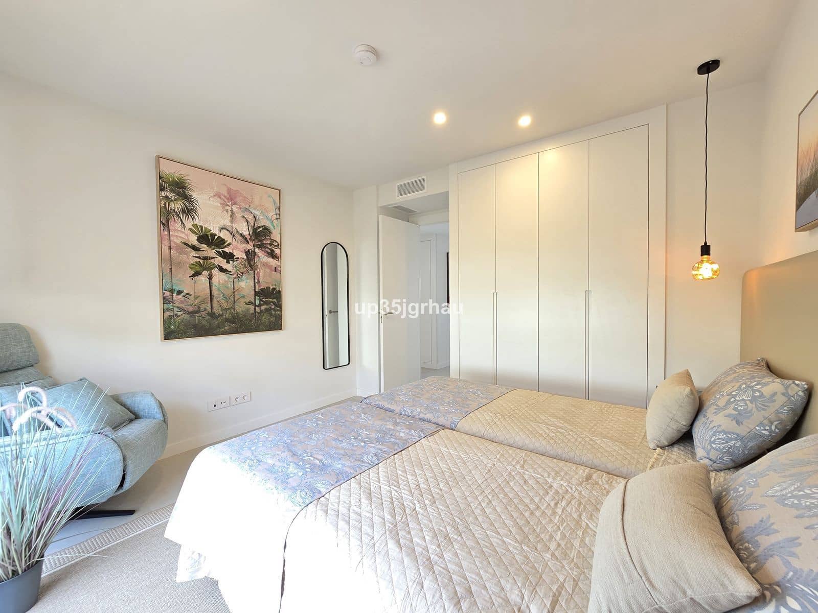 3 bedroom Apartment for sale in New Golden Mile - € 995,000 (Ref: 9921217)