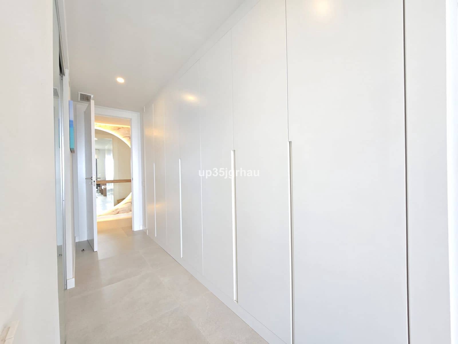 3 bedroom Apartment for sale in New Golden Mile - € 995,000 (Ref: 9921217)