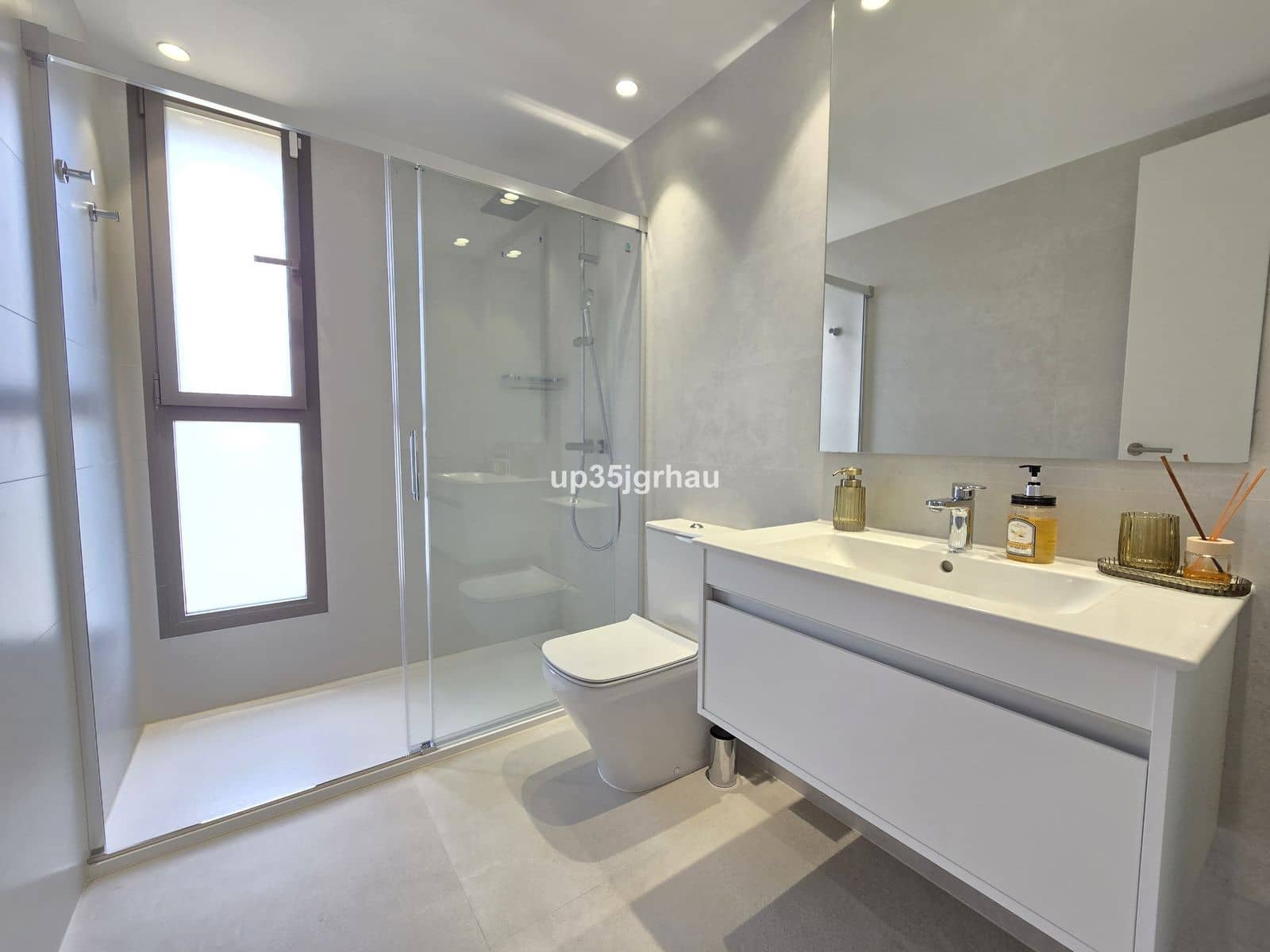 3 bedroom Apartment for sale in New Golden Mile - € 995,000 (Ref: 9921217)