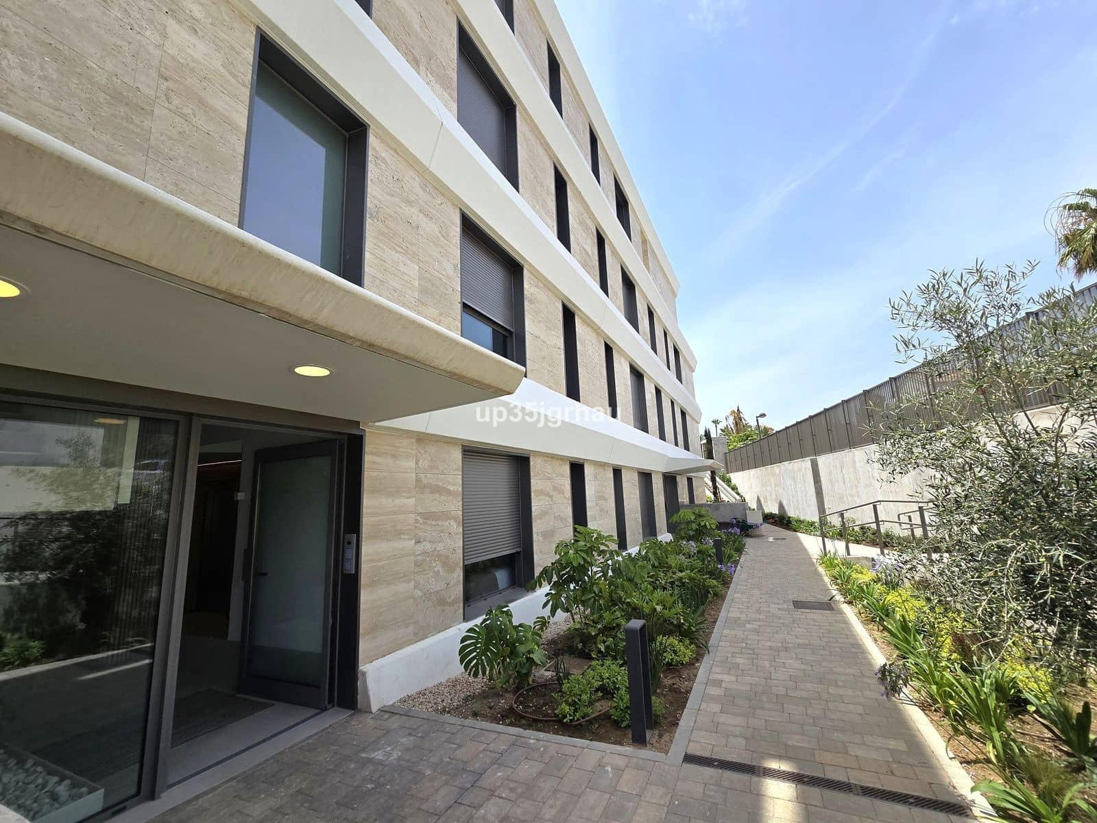 3 bedroom Apartment for sale in New Golden Mile - € 995,000 (Ref: 9921217)