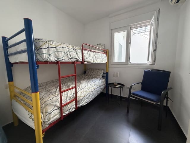 3 soveværelse Semi-Rækkehus til salg i La Duquesa / Puerto de la Duquesa, Manilva - € 349.000 (Ref: 9921218)