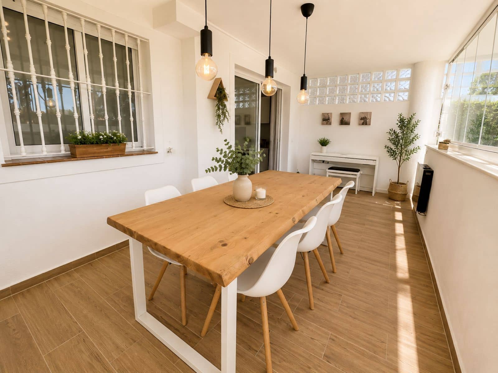 4 bedroom Apartment for sale in Bahia de Casares - € 299,000 (Ref: 9921221)