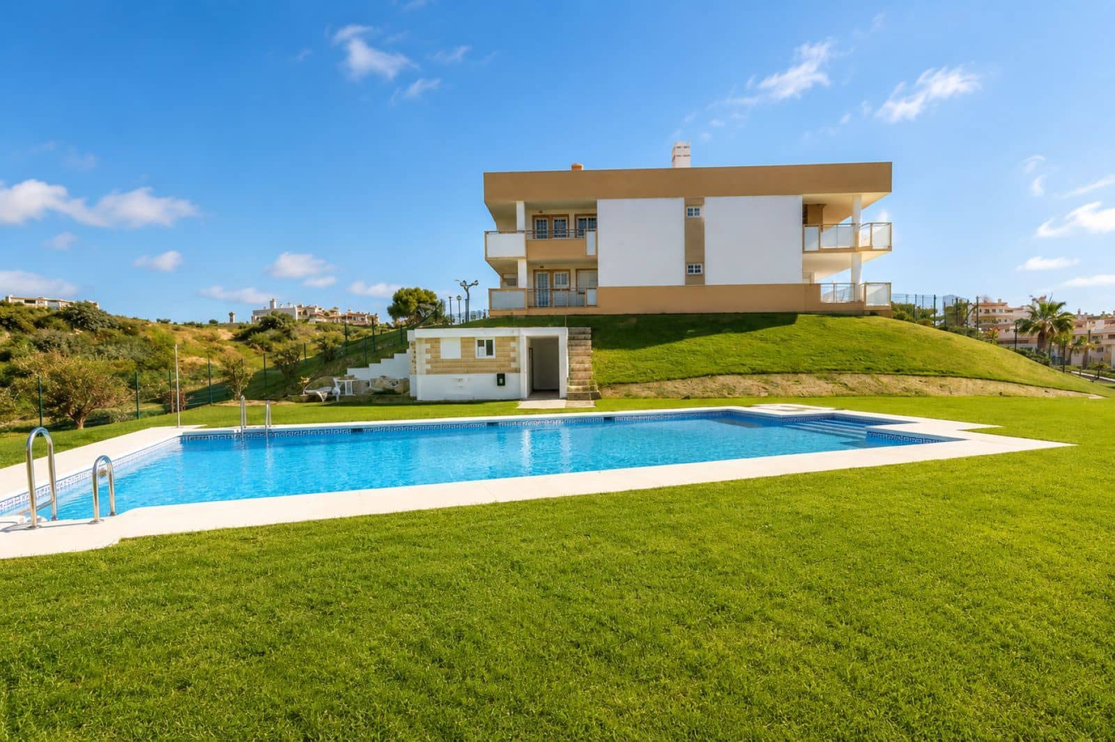 4 bedroom Apartment for sale in Bahia de Casares - € 299,000 (Ref: 9921221)