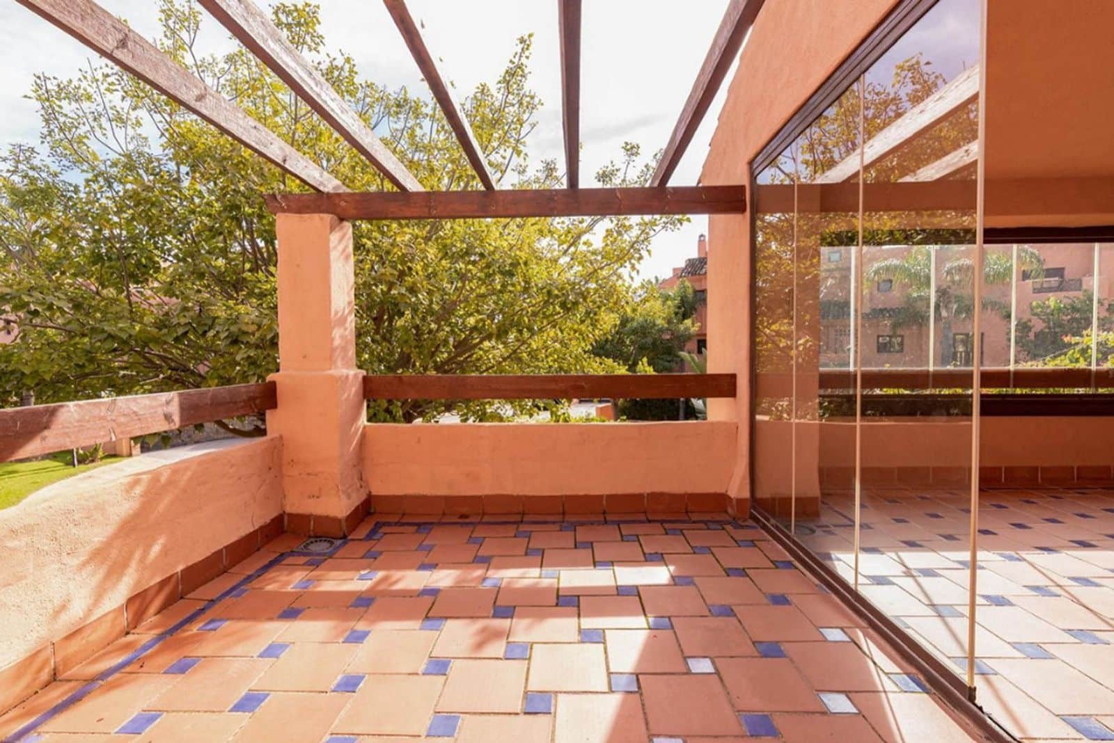 4 slaapkamer Appartement te koop in Nueva Andalucia - € 790.000 (Ref: 9921222)