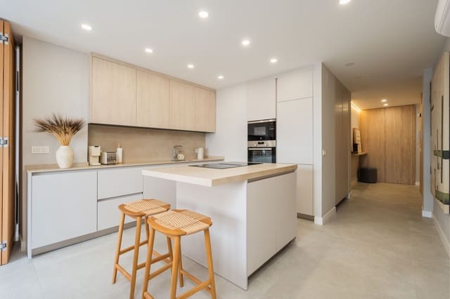 3 slaapkamer Appartement te koop in Estepona - € 895.000 (Ref: 9921223)