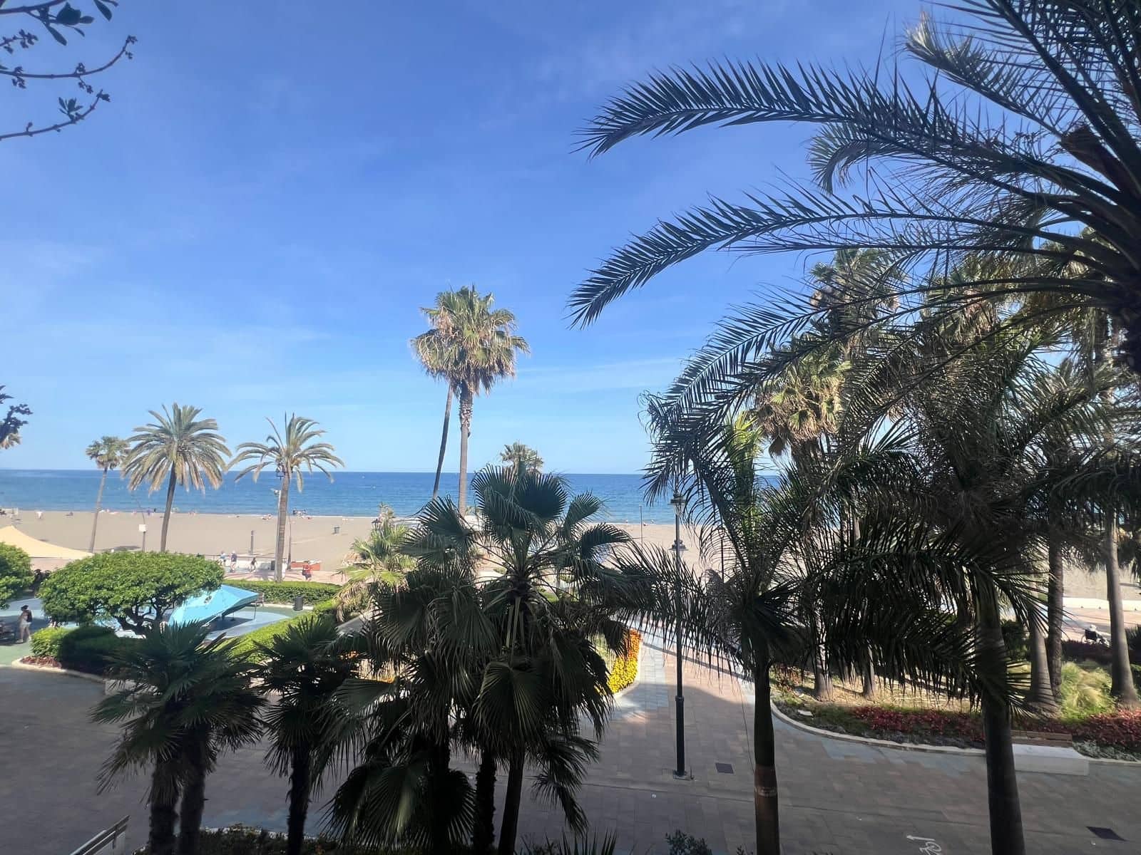 3 slaapkamer Appartement te koop in Estepona - € 895.000 (Ref: 9921223)