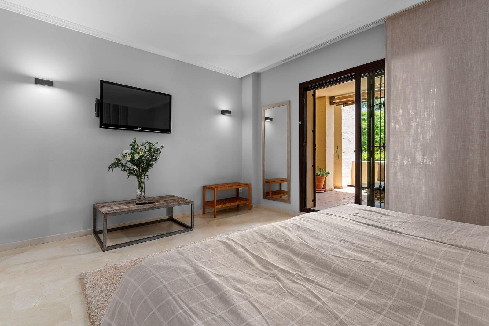 2 slaapkamer Appartement te koop in Benahavis - € 450.000 (Ref: 9921227)