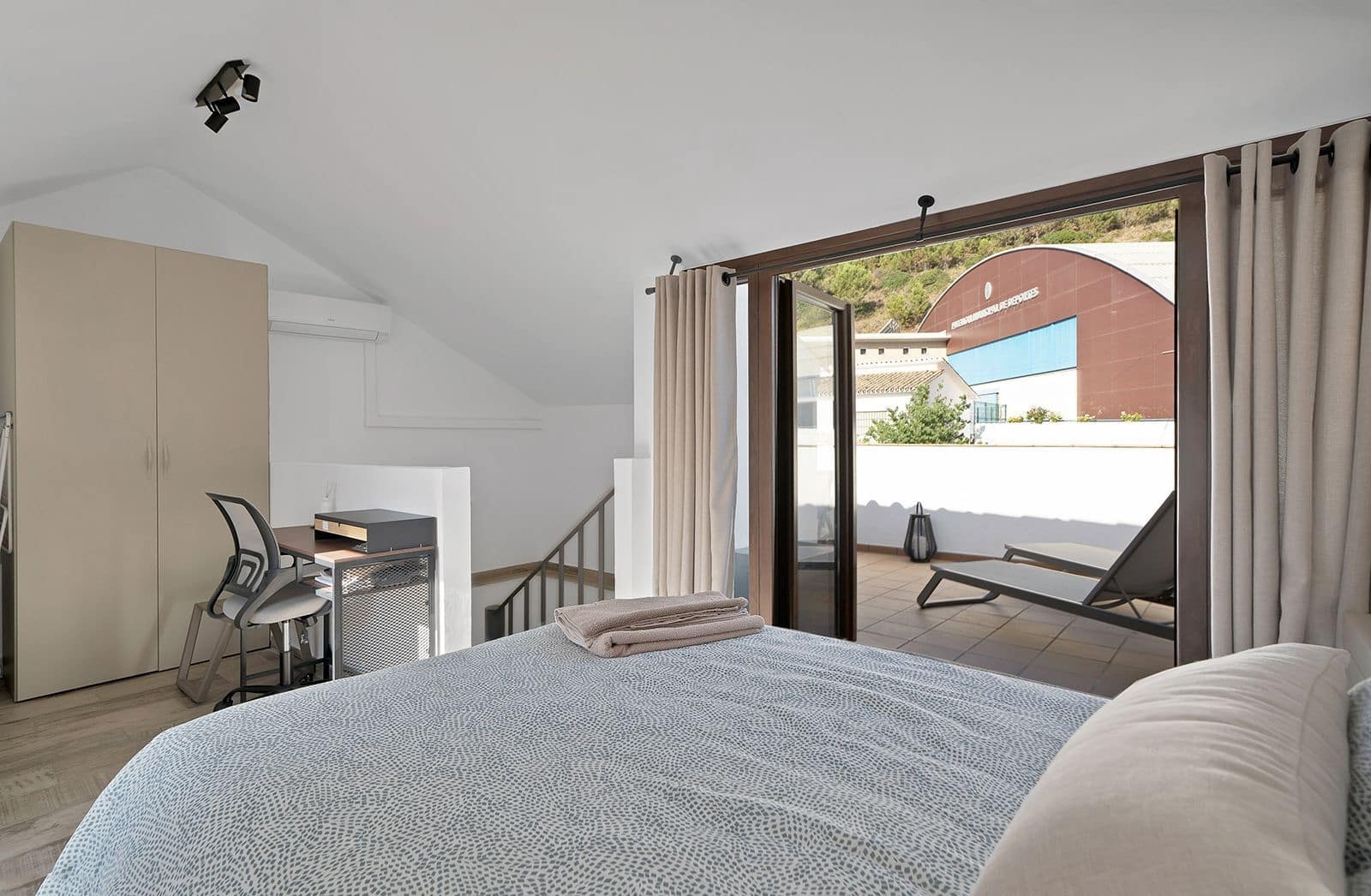 2 soverom Penthouse til salgs i Benahavis - € 345 000 (Ref: 9921229)