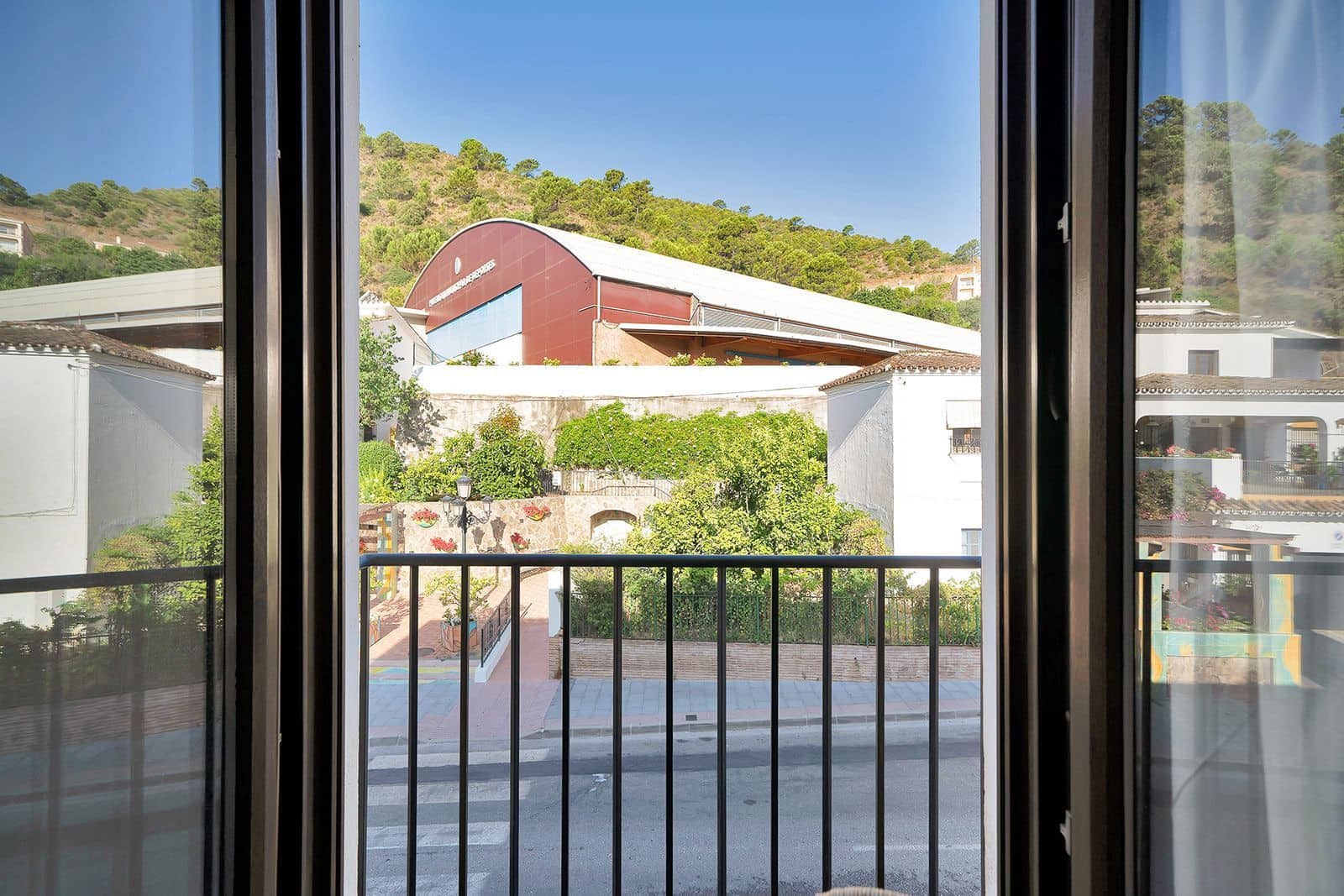 2 soverom Penthouse til salgs i Benahavis - € 345 000 (Ref: 9921229)