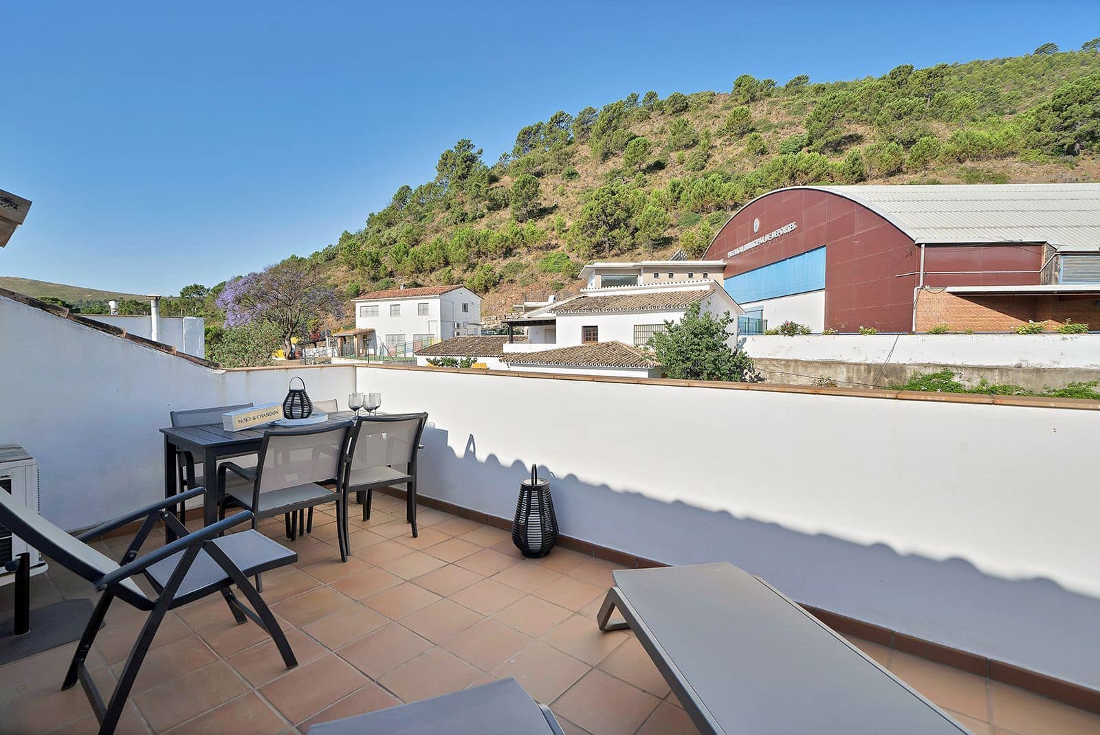 2 soverom Penthouse til salgs i Benahavis - € 345 000 (Ref: 9921229)