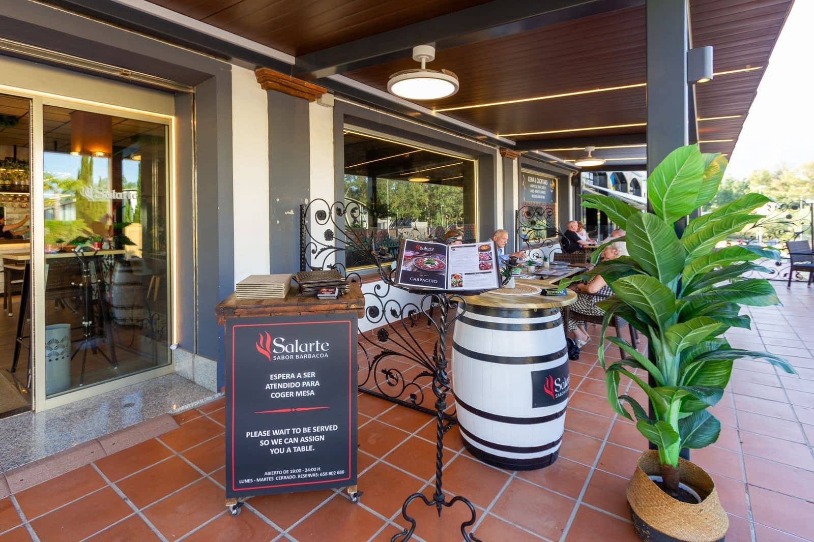 3 bedroom Commercial for sale in La Cala Hills - € 2,120,000 (Ref: 9921242)