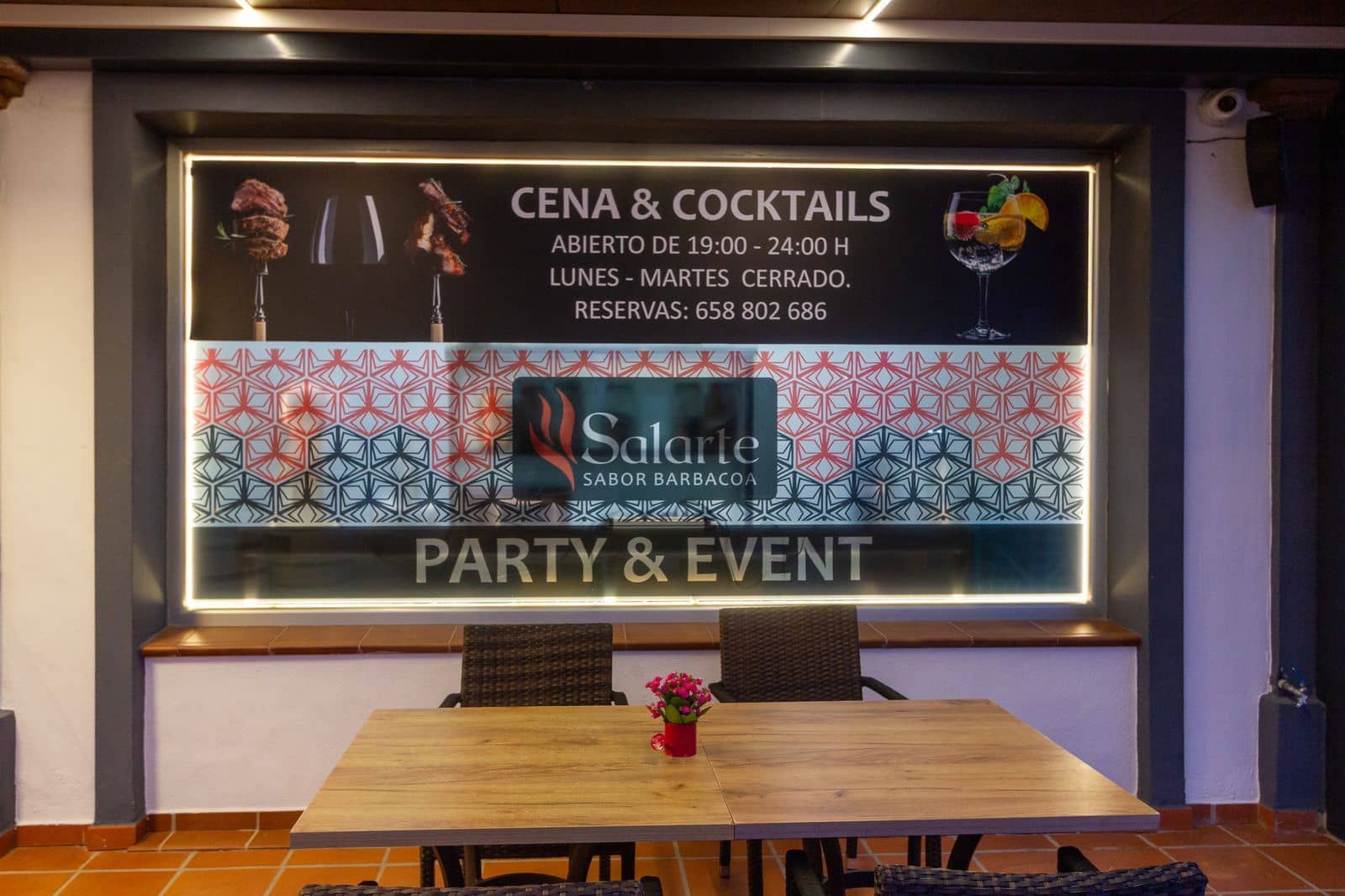 3 bedroom Commercial for sale in La Cala Hills - € 2,120,000 (Ref: 9921242)