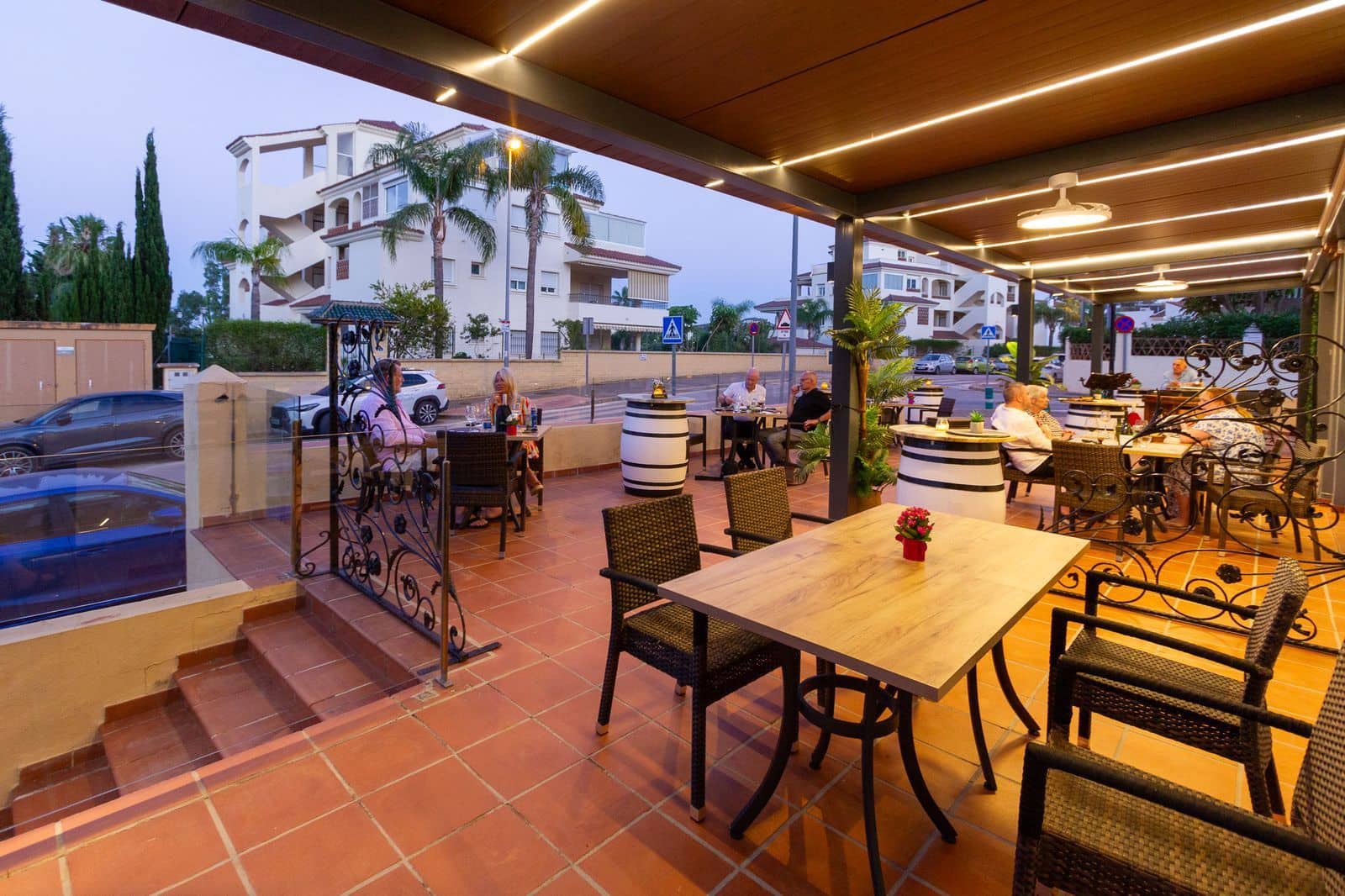 3 bedroom Commercial for sale in La Cala Hills - € 2,120,000 (Ref: 9921242)