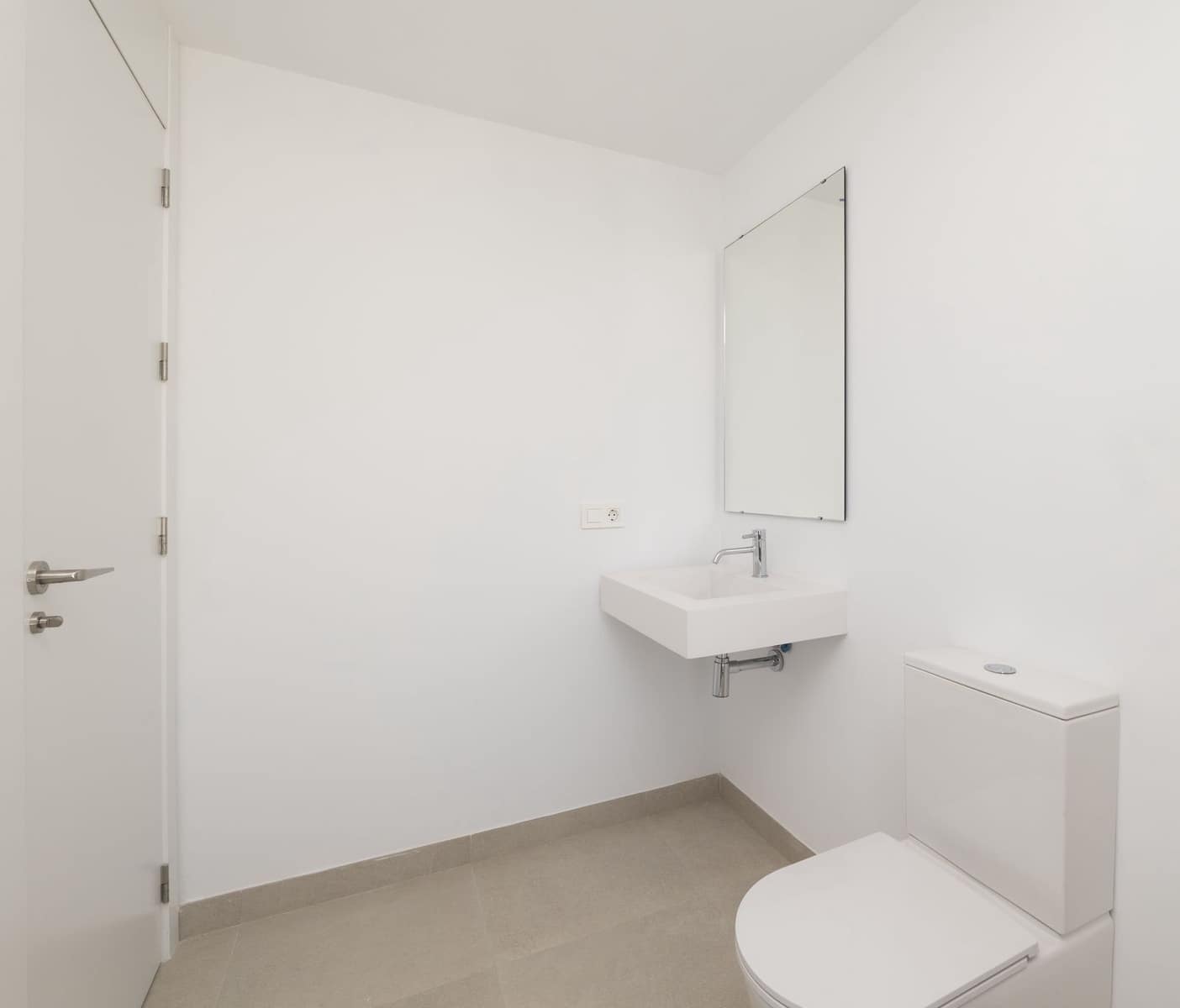 Chalet de 3 habitaciones en Estepona en venta - 900.000 € (Ref: 9921250)