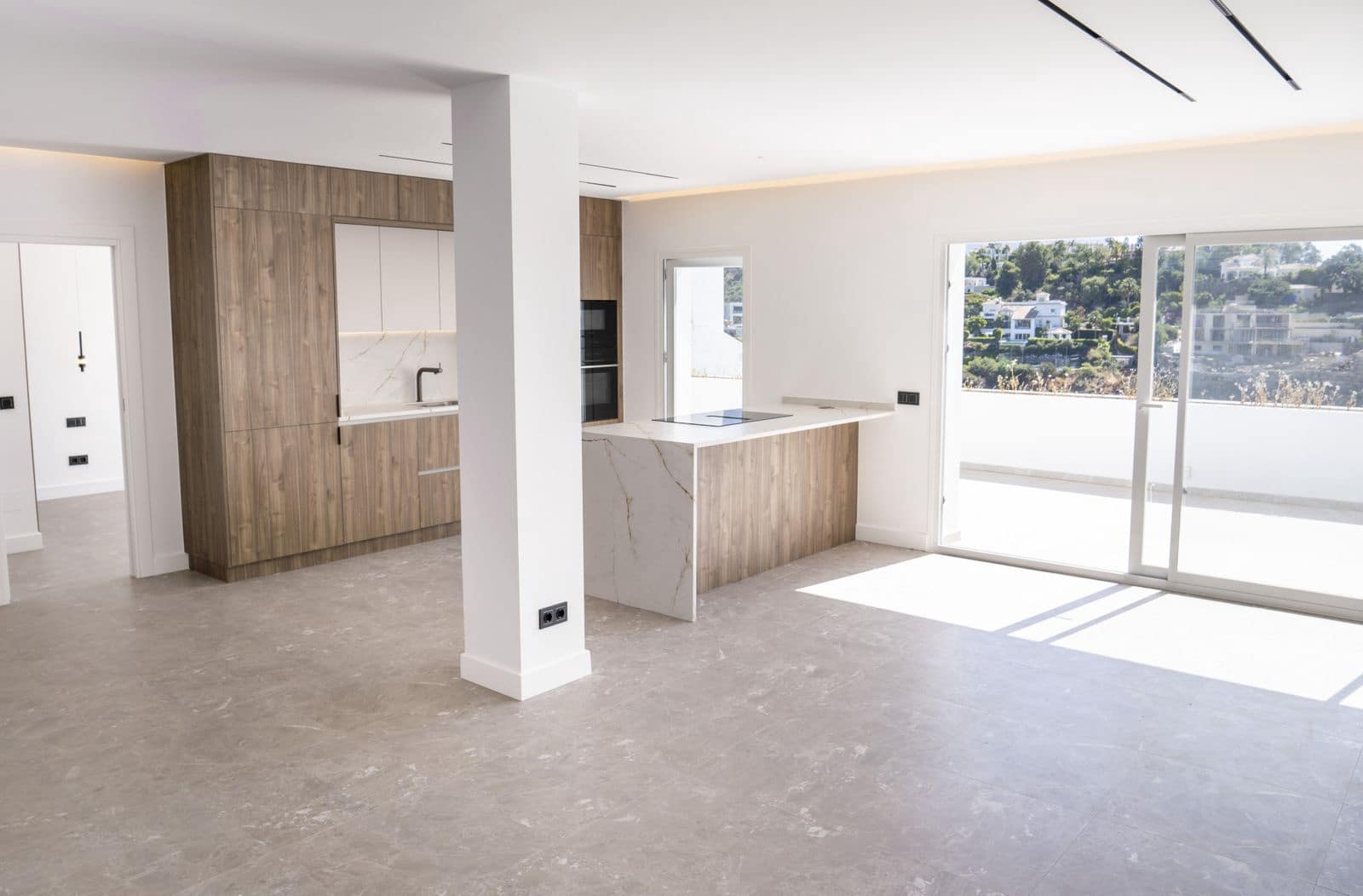 3 sovrum Lägenhet till salu i La Quinta - 825 000 € (Ref: 9921252)
