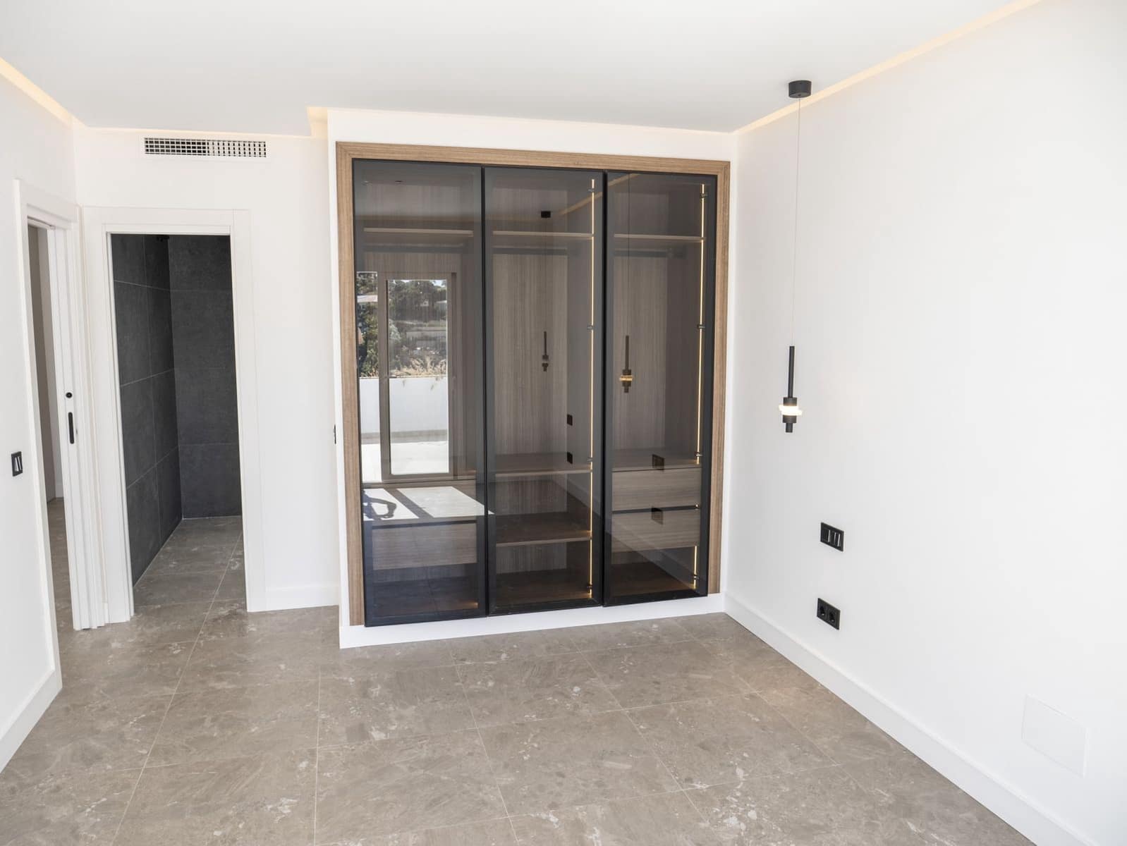 3 sovrum Lägenhet till salu i La Quinta - 825 000 € (Ref: 9921252)