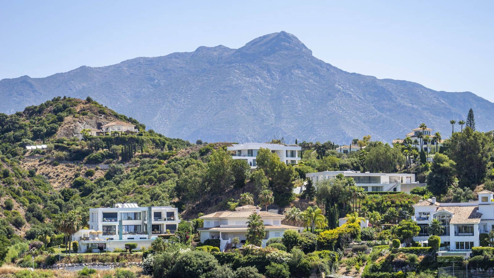 3 sovrum Lägenhet till salu i La Quinta - 825 000 € (Ref: 9921252)